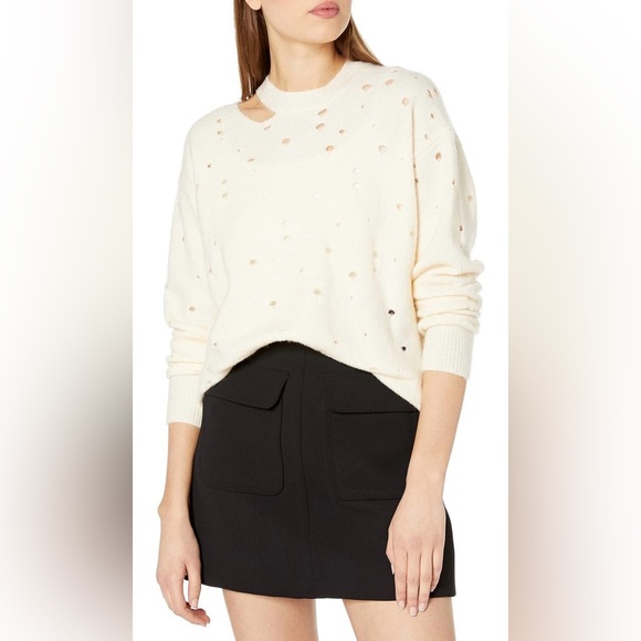 ASTR The Label Distressed Dolman Sleeve Pullover Sweater - Picture 2 of 12